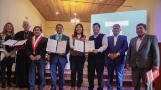 Firman convenio para iniciar restauración del centro histórico de Ayacucho