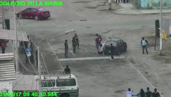 Nuevo Chimbote: Cámaras de seguridad captan cuando automóvil atropella a un hombre (VIDEO) 