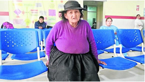 ​Abuelita vive en hospital porque sus hijos no acuden a recojerla