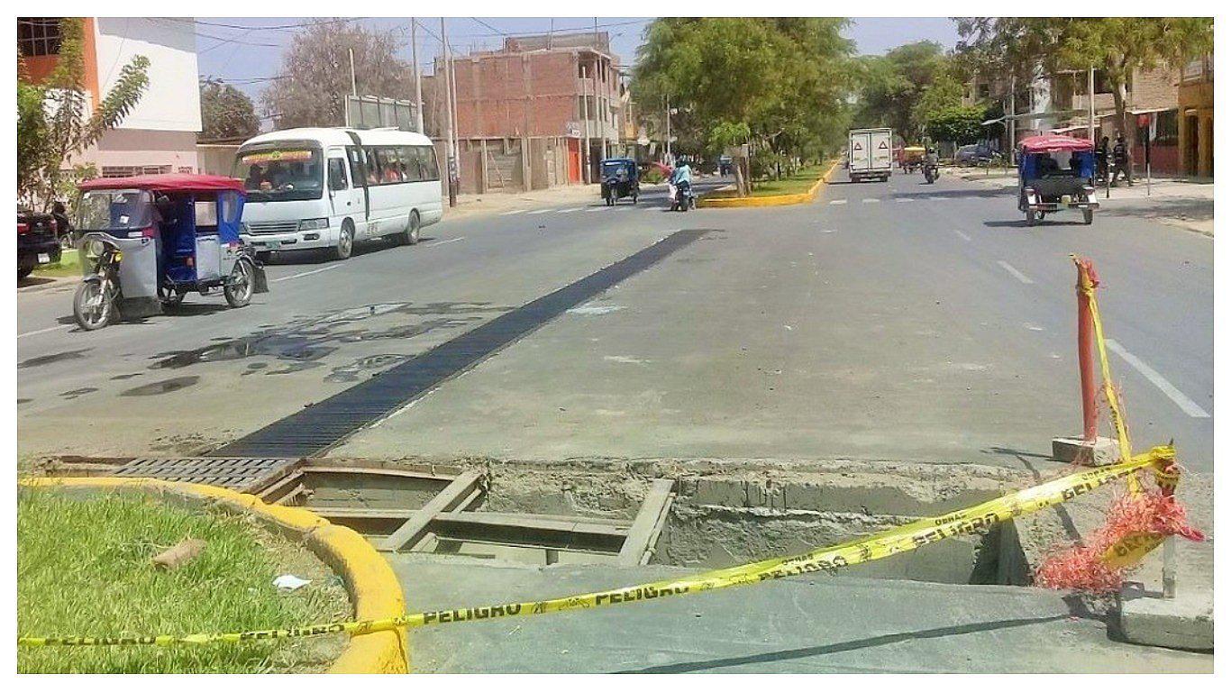 Vecinos reclaman porque la recién inaugurada avenida Marcavelica los perjudica