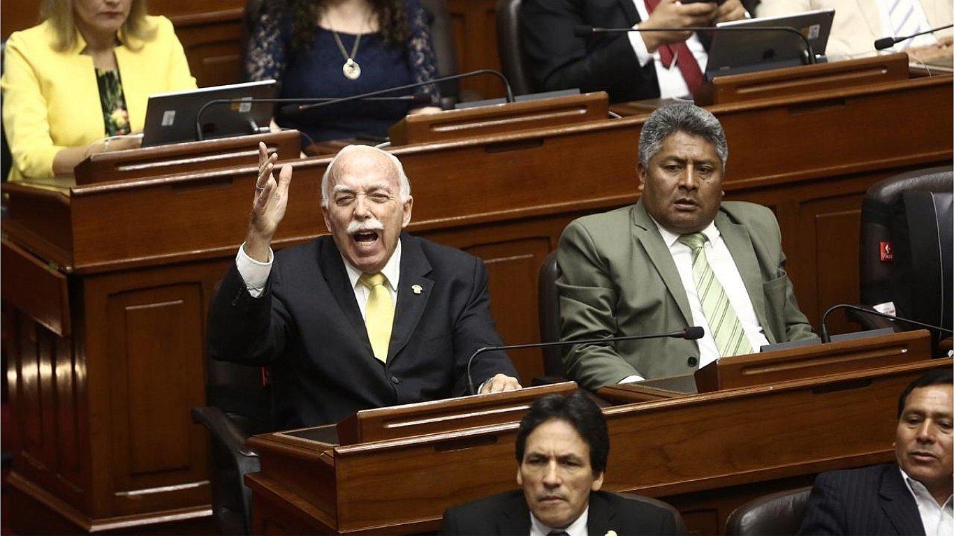 ​Bancada de Fuerza Popular deja sin quórum el Pleno tras discrepancia con Salaverry