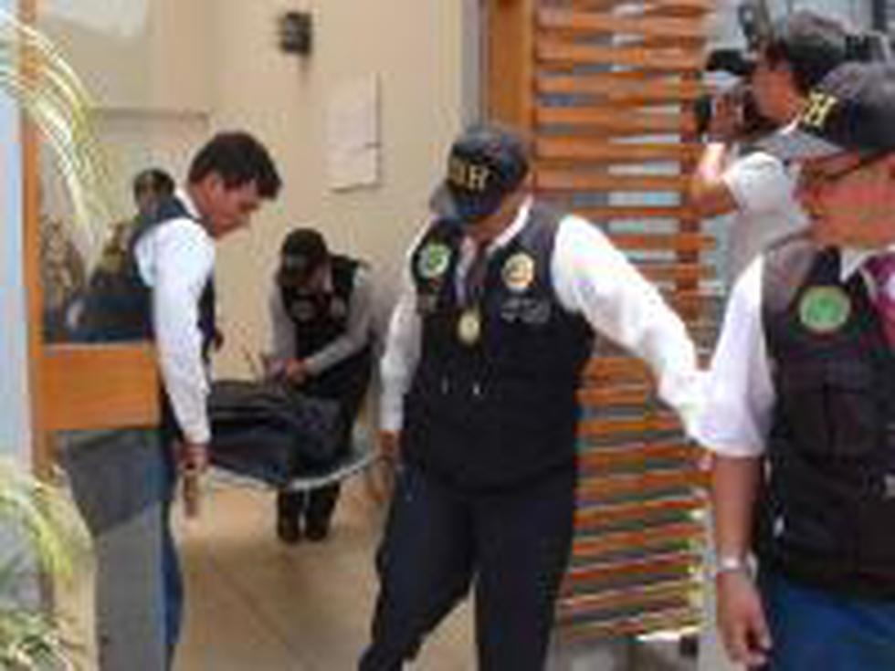 Supuesto novio de Maribel Velarde se mata en casa de vedette