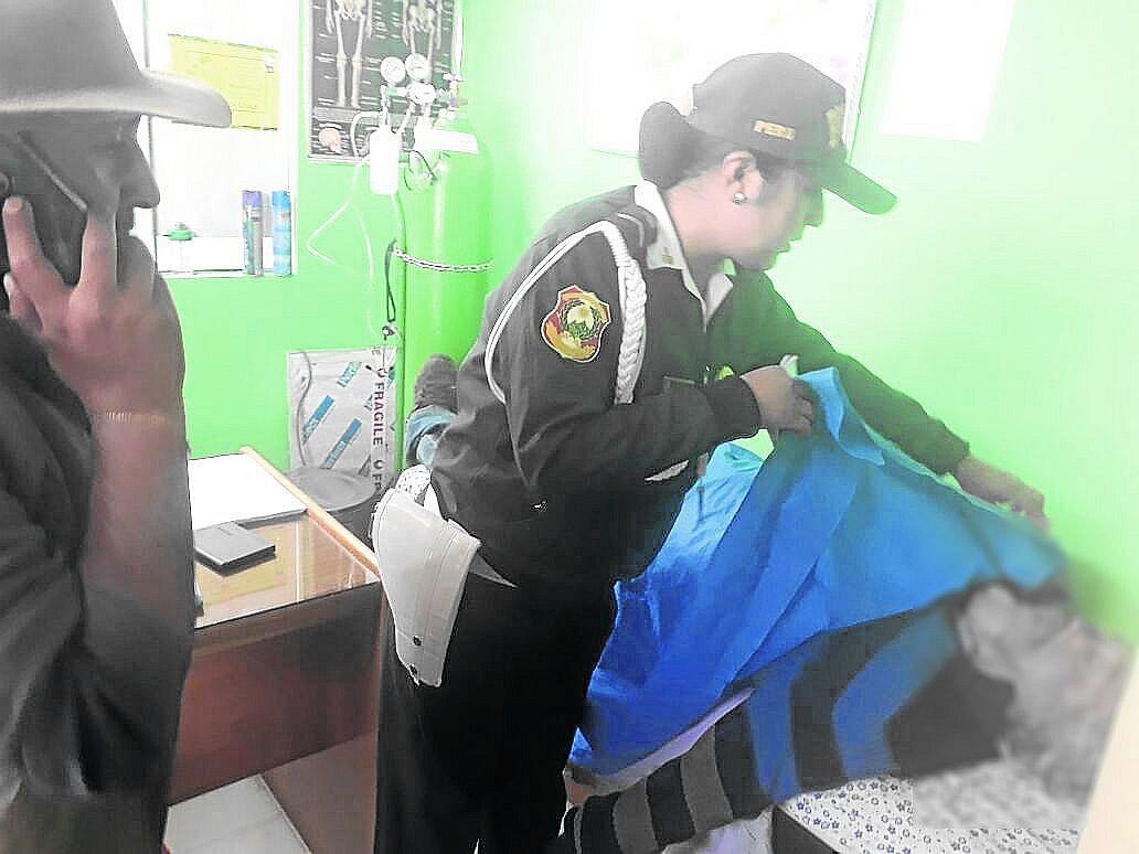 Turista portugués muere tras dar unos pasosen el muelle de Puno