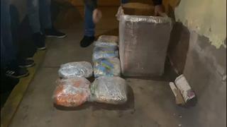 Detienen a hombre que recogía droga como encomienda en Arequipa (VIDEO)