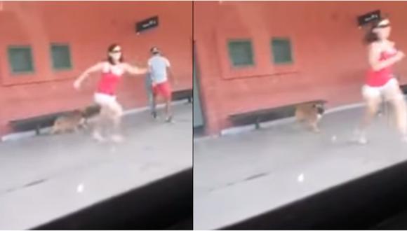 Mujer abandonó a su perro en estación de tren y pasajeros llaman a la policía