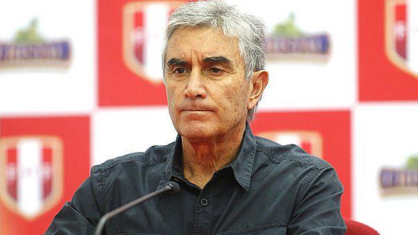 ​Oblitas sobre ausencias de Carrillo: "Ricardo siempre decía que jueguen en un fútbol de primer nivel"