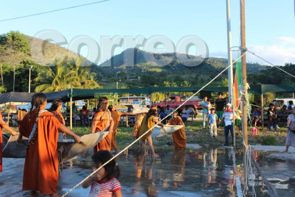 Presentan anticucho de insectos en festival de Shintoriato