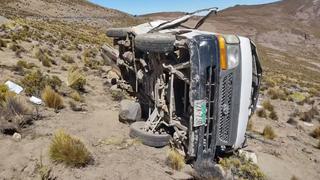 Exjuez de paz muere al desbarrancarse en la carretera de Tacna a Collpa