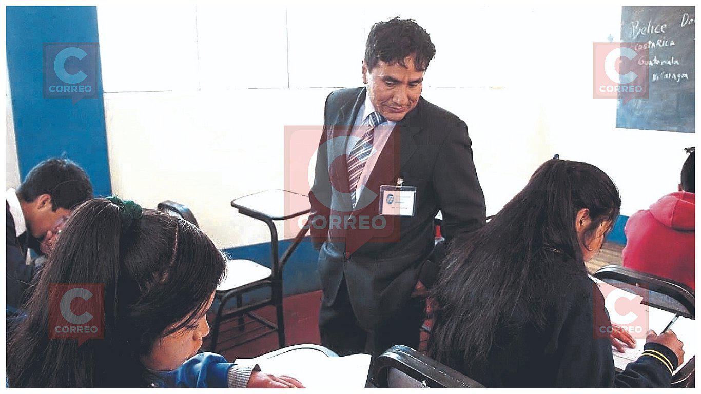 Gerson Ames, el profesor huancaíno que va por el Premio Nobel de Educación