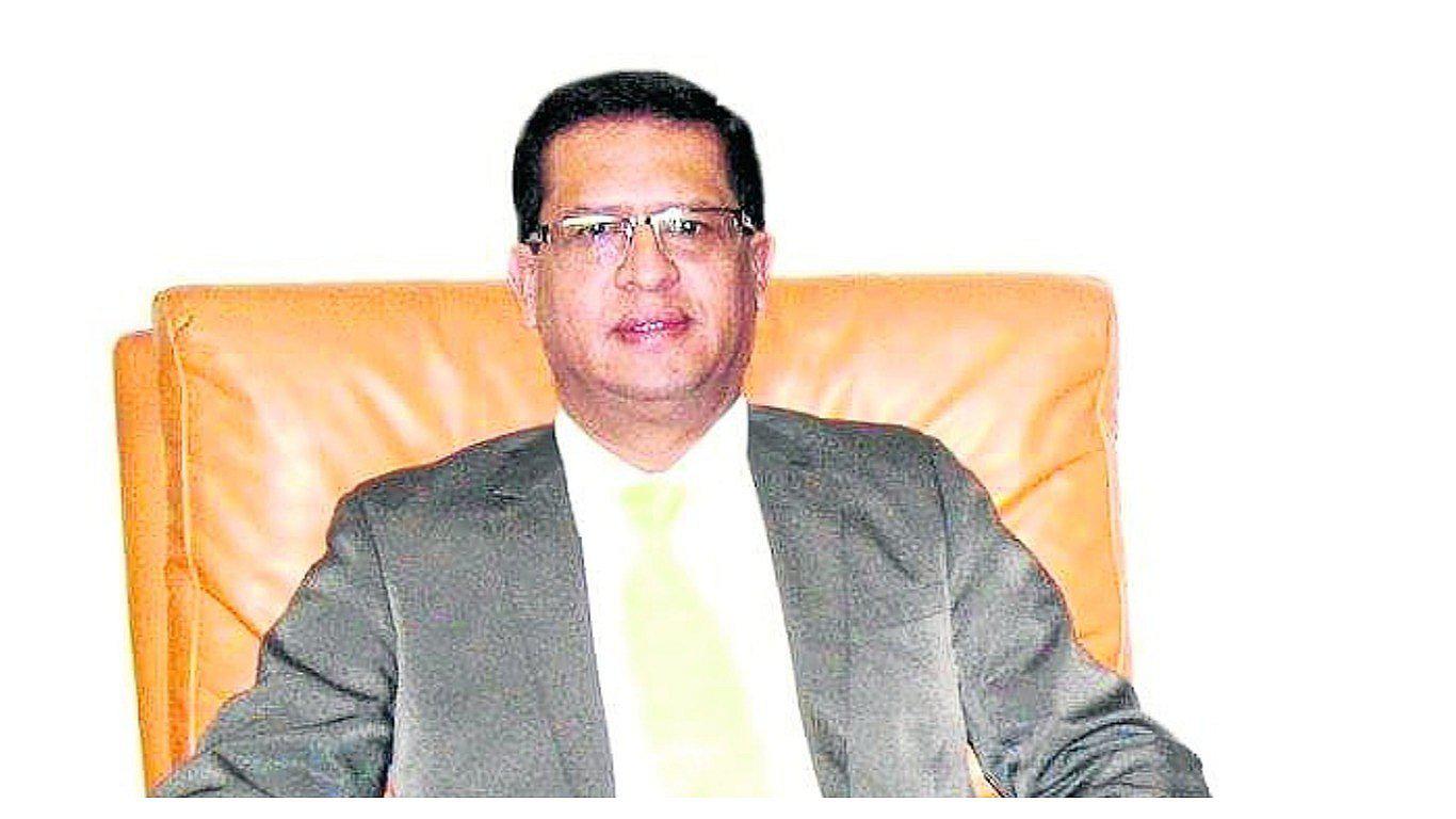 ​Jorge Solís es elegido presidente del directorio de Caja Huancayo