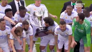 Real Madrid festejó con el trofeo de LaLiga sobre la cancha del estadio Santiago Bernabéu (VIDEO)