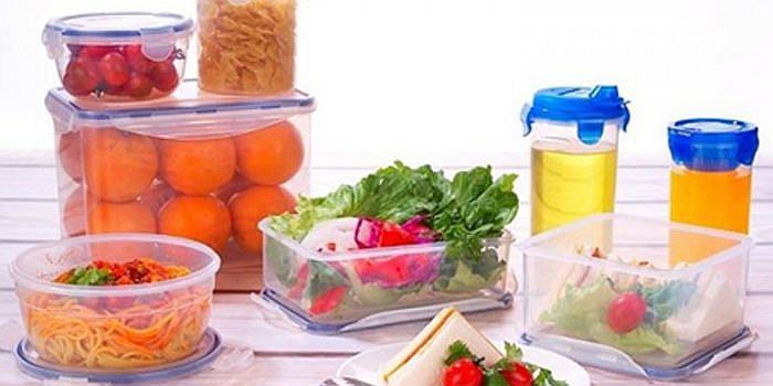 ¿Por qué debemos evitar el plástico en los alimentos? un estudio lo revela