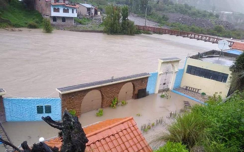 ​Baños termales de Luicho fue inundado en La Unión-Arequipa (FOTOS)