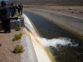 Gobierno regional y PET cumplen con traer más agua para Tacna