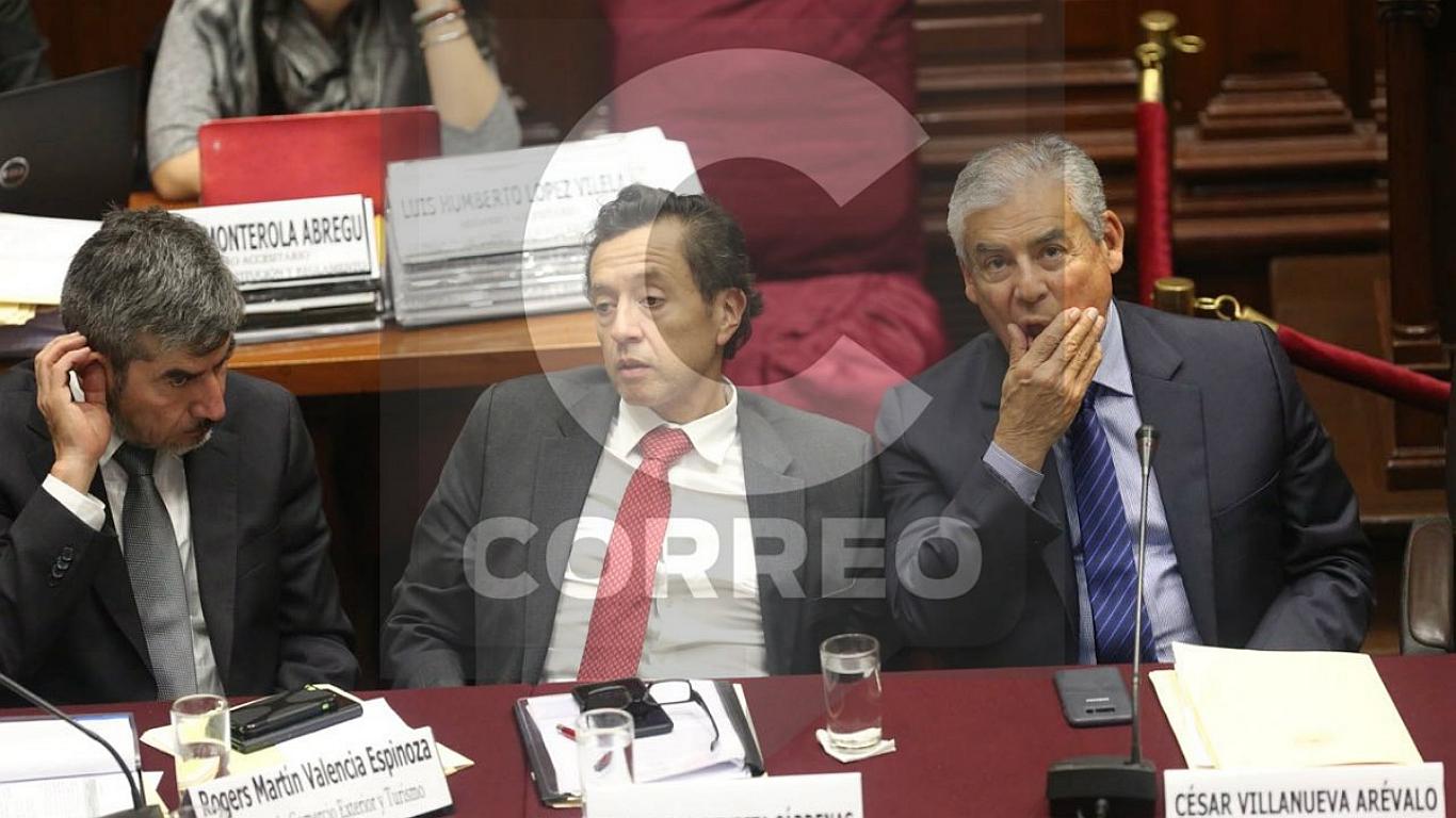 Polémica en solicitud de facultades de Villanueva