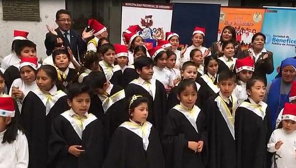 Niños cantarán villancicos todas las noches en la Plaza de Armas (VIDEO)