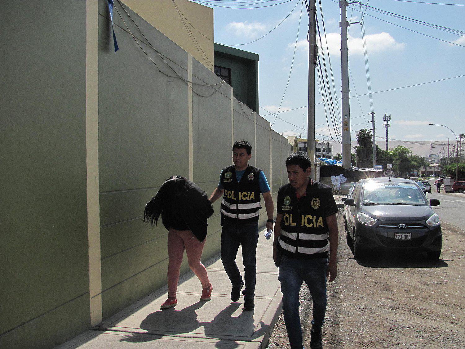 Detienen mujer por robo y  muerte de joven con "pepazo"