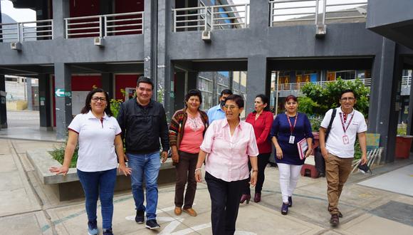 Un equipo de especialistas de la Unidad de Gestión Educativa Local (UGEL) Huánuco inspeccionó el proceso de matrícula en las instituciones educativas públicas de su jurisdicción. /Foto: Correo