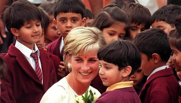 Evalúan nueva información sobre la muerte de la princesa Diana