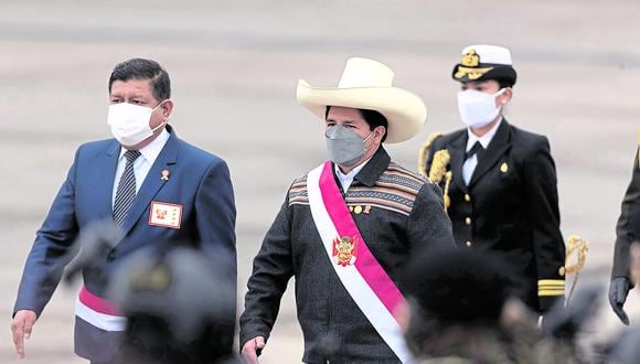El presidente Pedro Castillo viajó junto al presidente del Consejo de Ministros. (Foto: GEC/Renzo Salazar)