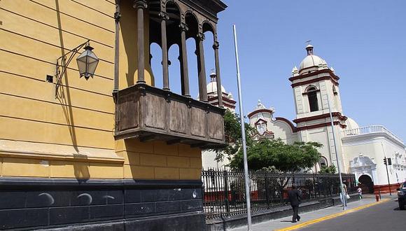 Trujillo: Continúan trabajos de remodelación de luminarias en el centro histórico (VIDEO)