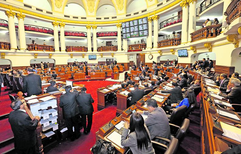 Ley laboral juvenil se debate hoy en el Congreso