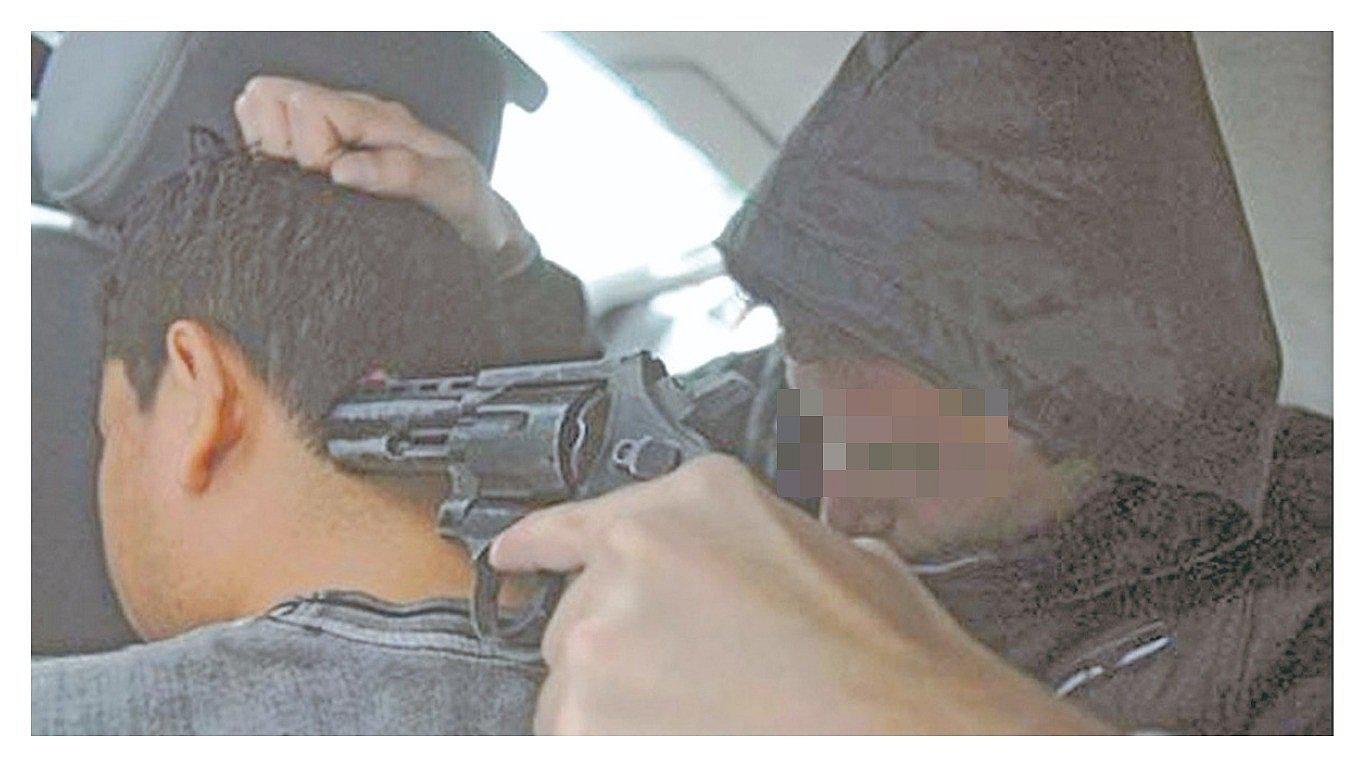 “Marcas” se apoderan de S/ 55,000 luego de asaltar a contadora y cobrador