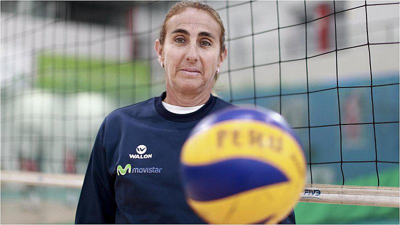 Málaga a Karla Ortiz: "Gana 7 mil soles, ¿es poco para decir que no tiene para el pasaje?" (VIDEO)