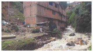 Viviendas a punto de colapsar por lluvias en Áncash