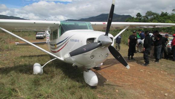 Interceptan avioneta boliviana que iba a trasladar drogas en el Vraem