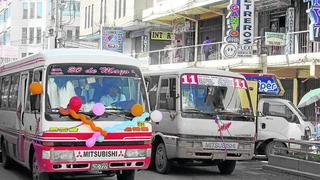 Transportistas del servicio urbano no bajarán pasajes en Juliaca