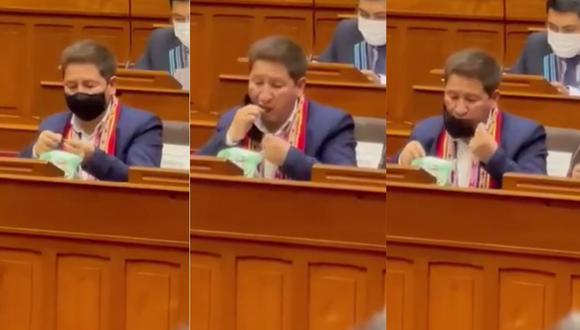 Guido Bellido masticando hojas de coca en el Congreso. | Foto: Composición.