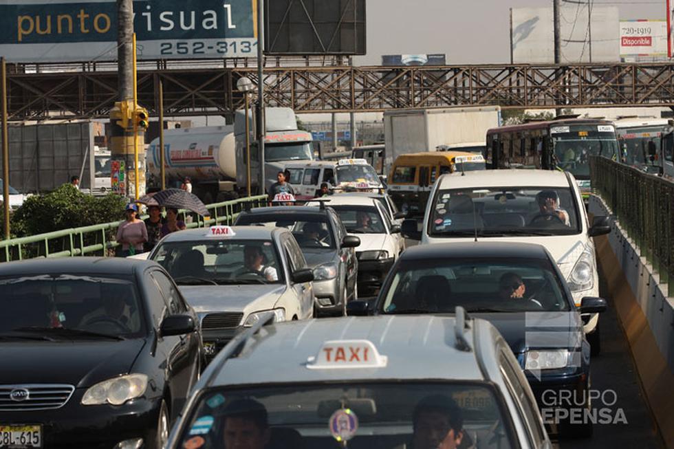 Fotos: Cierre del puente Universitaria provocó caos vehicular
