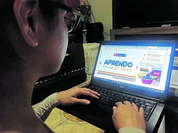 La Libertad: Padres de familia exigen que planteles reduzcan sus cobros en un 50%