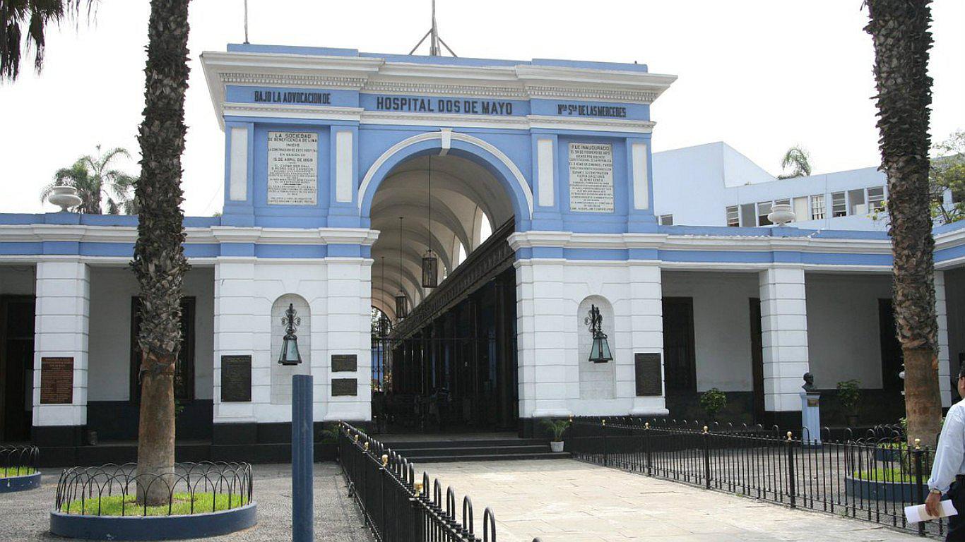 Hospital Dos de Mayo: Familiares reclaman caso de negligencia y maltrato