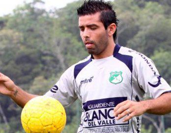 Universitario anuncia fichaje de argentino Martín Morel