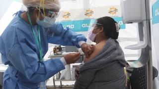 Vuelven los vacunatorios en mercados de Arequipa