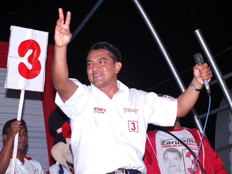 Candidato celebraba "su triunfo "y se desmayó al enterarse que perdió