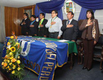 Locutores del centro celebran aniversario