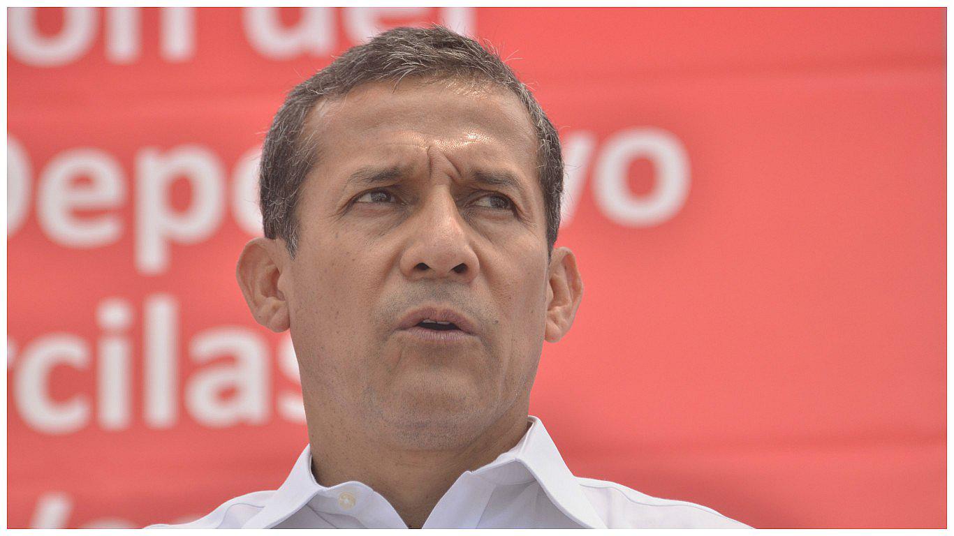 Ollanta Humala deberá pedir permiso al juez para viajar fuera del país
