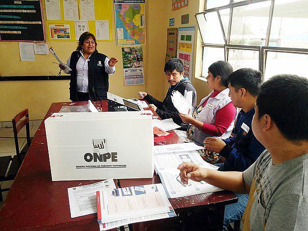 Miembros de mesa tendrán mañana su última capacitación antes de elecciones