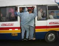 Poca ventilación en buses provocaría enfermedades respiratorias