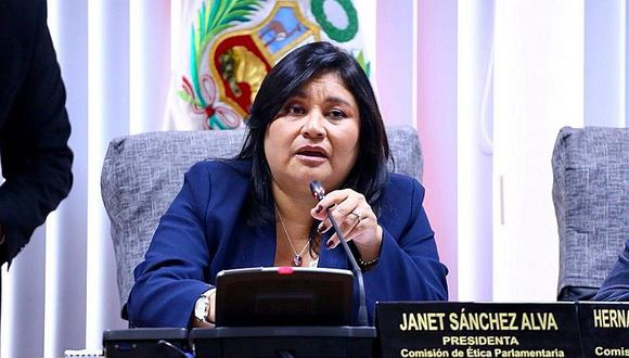 Janet Sánchez renuncia a bancada Peruanos por el Kambio 