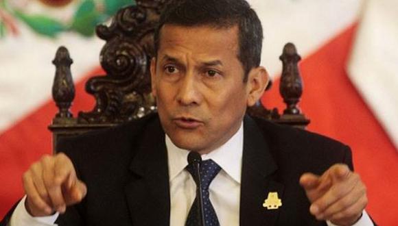 Humala pide a la prensa ser "una promotora de valores"