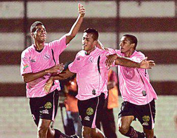 Boys se tumba al puntero