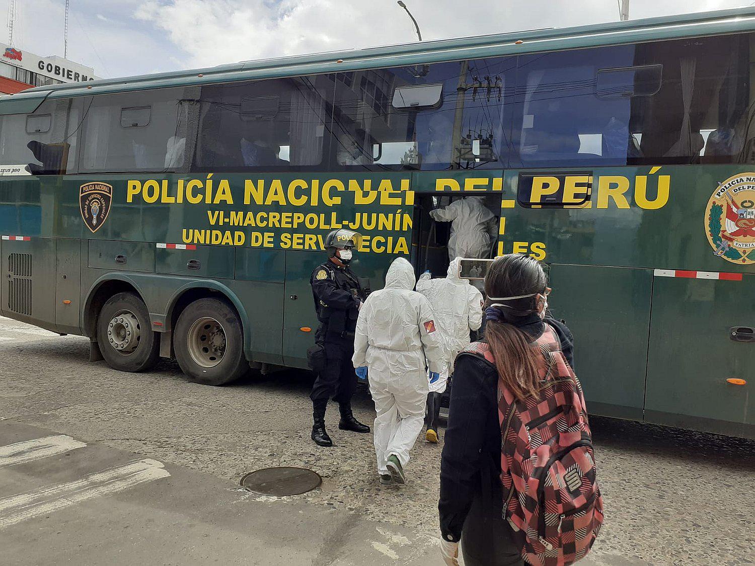 Detienen a Vladimir Cerrón y militantes de Perú Libre por violar aislamiento social 