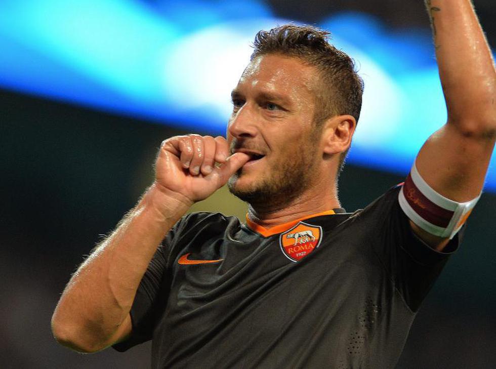 Totti se convirtió en el más veterano en marcar en Champions League