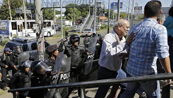 Policía de Nicaragua allanó redacción de diario y ONG en derechos humanos 