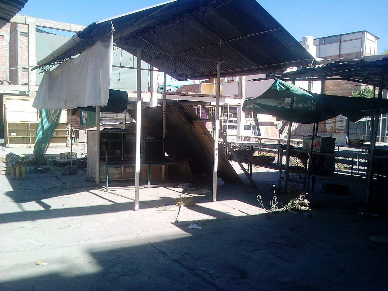 Buscan que mercado abandonado sea área de recración