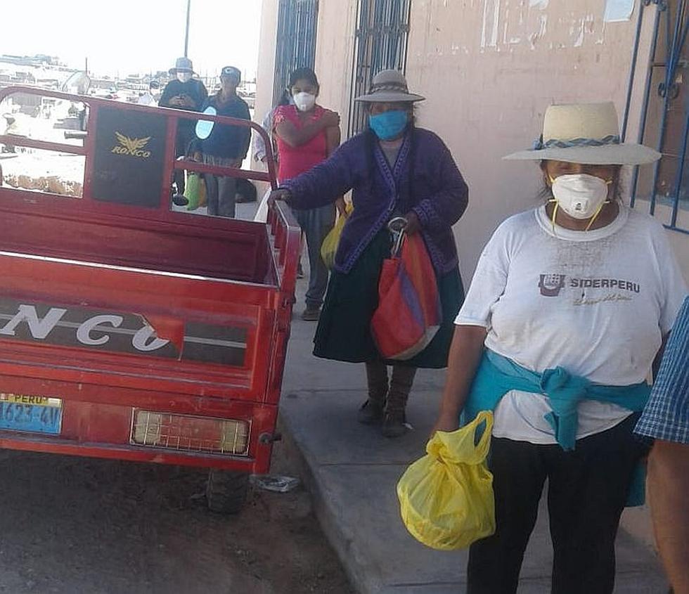 Ollas comunes en la vía Arequipa-La Joya alimentan a cientos de pobres(FOTOS)